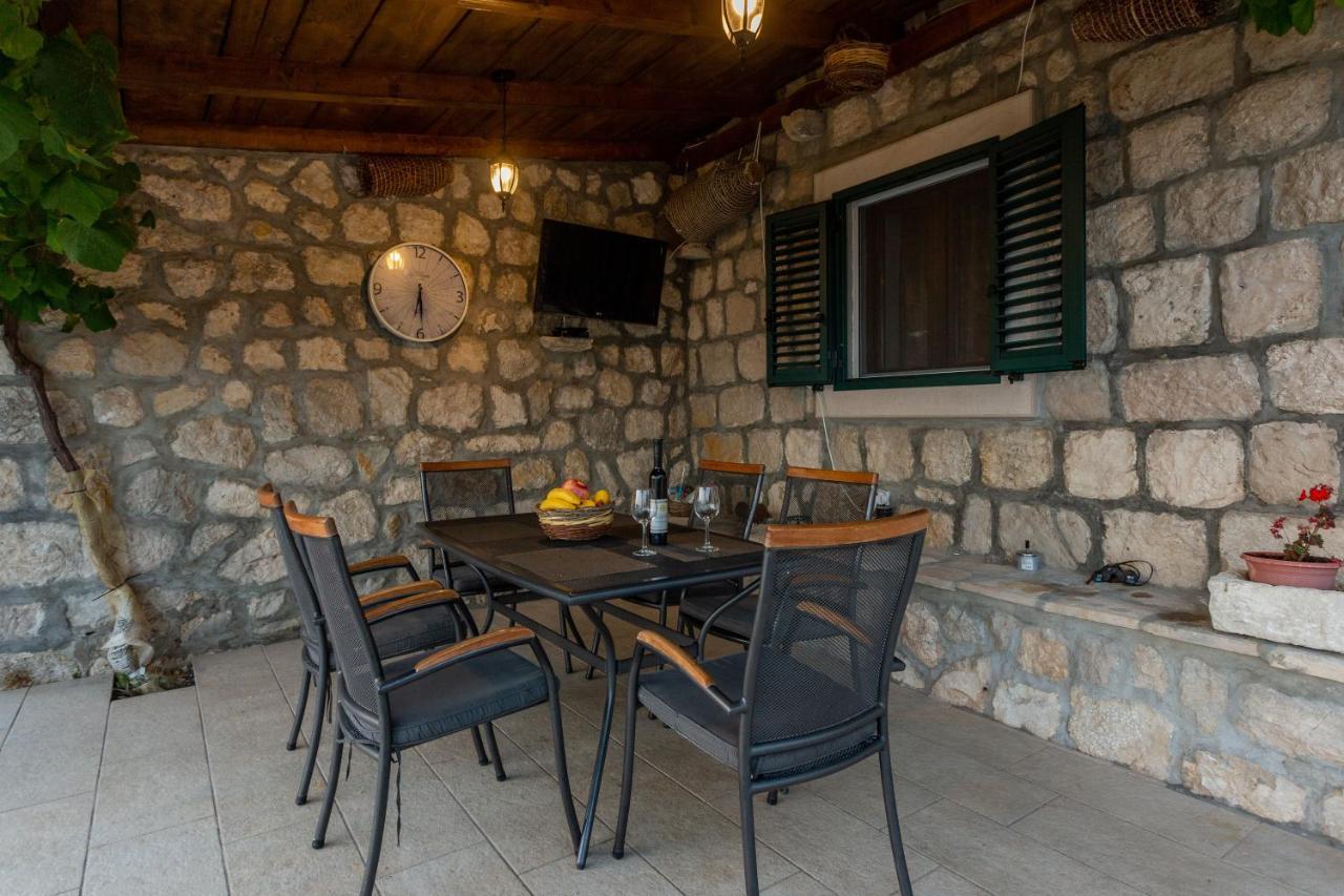 Village House Ana Dubravica Dubravica  Zewnętrze zdjęcie